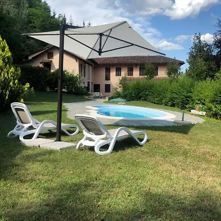 Дом отдыха Cascina Bolichin Диано-д'Альба