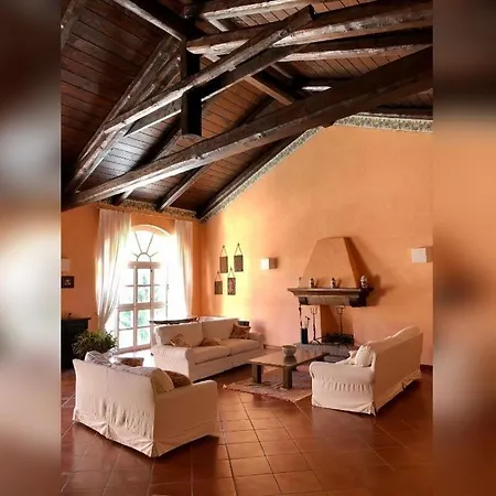 Cascina Bolichin بيت للعطل