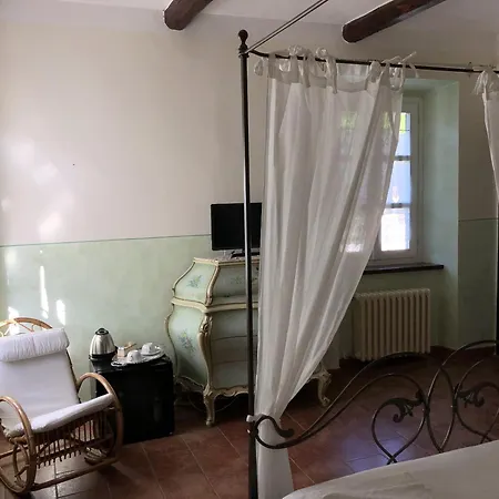 Cascina Bolichin بيت للعطل *